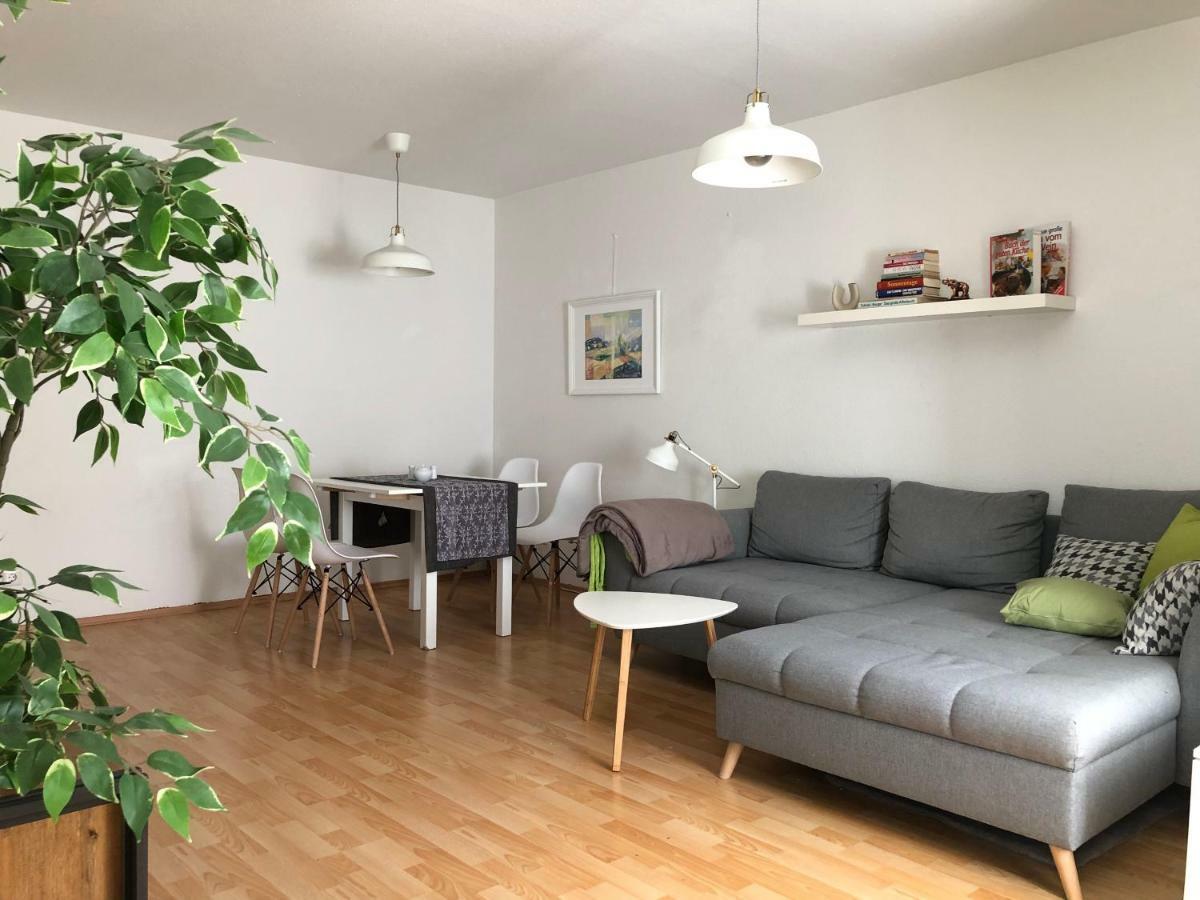Parkplatz Und Balkon - Burberg'S Heimathafen In วิสบาเดน ภายนอก รูปภาพ